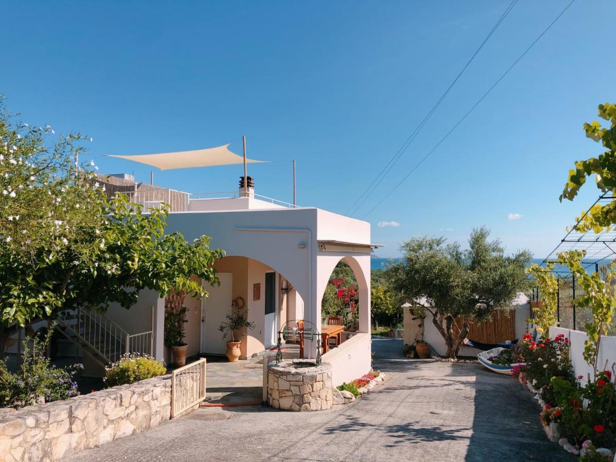 Elia'S House Traditional & Cozy By 8Essentially Kalyves Dış mekan fotoğraf